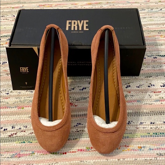 NIB Frye Carson Ballet Shoe in Rosewood size 6.5 - Picture 3 of 5